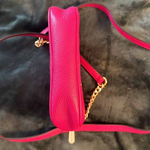 MICHAEL KORS HAMILTON HOT PINK LEATHER MESSENGER CROSSBODY BAG GOLD CHAIN SMALL - Picture 5 of 9
